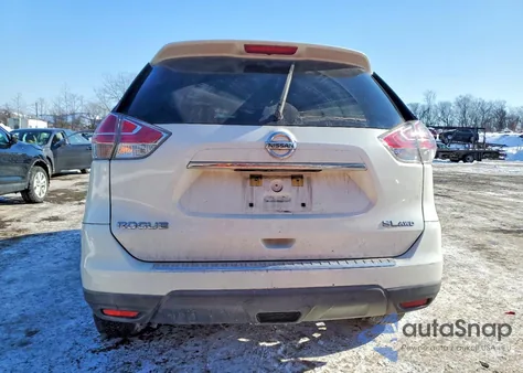 2016 Nissan Rogue S z USA, uszkodzony, nr VIN KNMAT2MV3GP725610